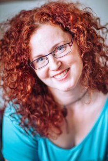 Es titul kopija 222x330 equal